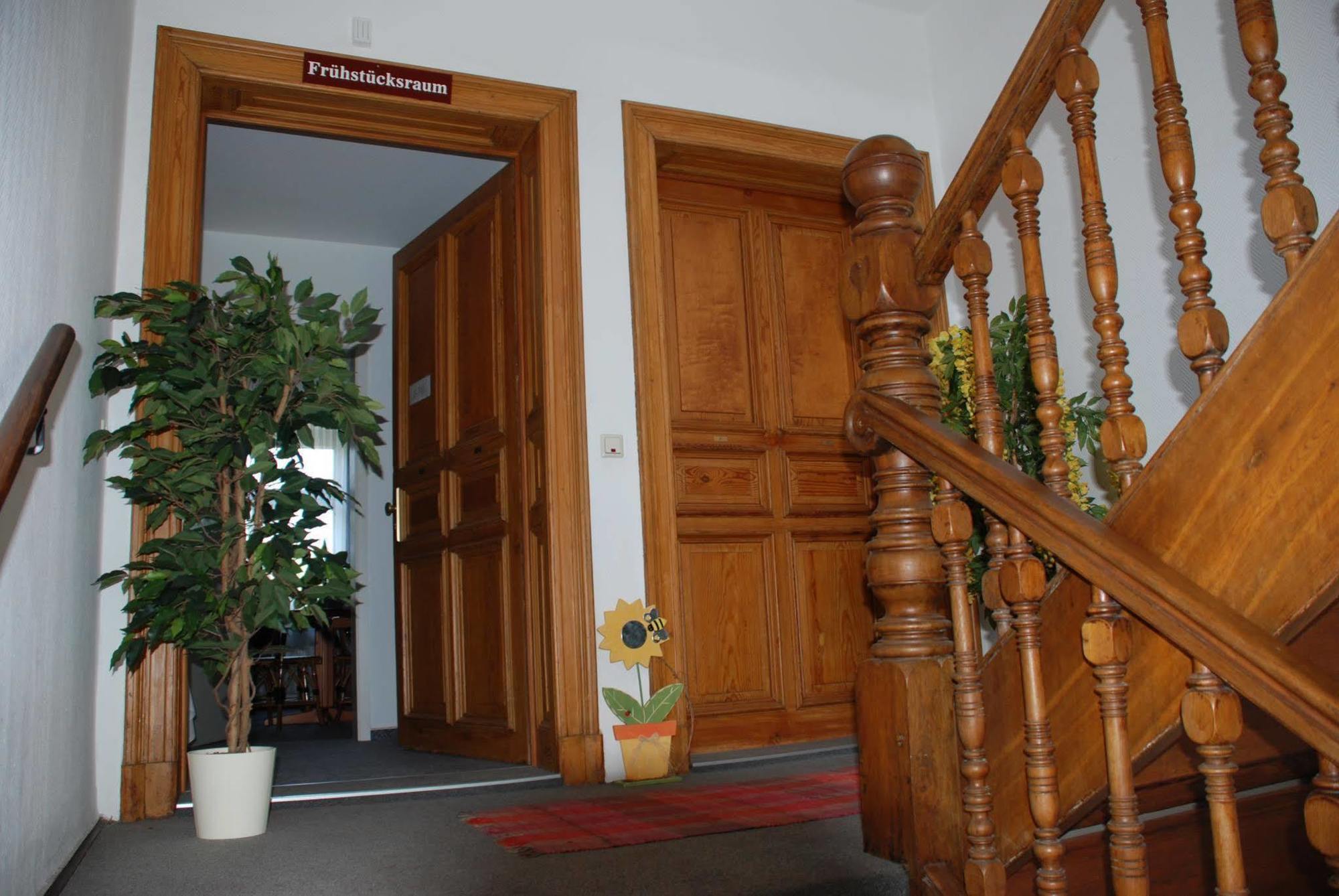Pension Leipzig Georgplatz Ngoại thất bức ảnh